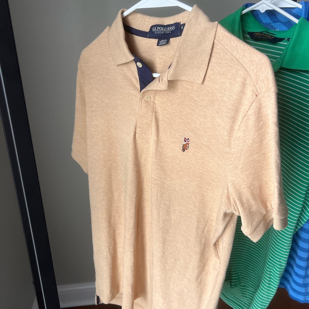 Men’s polo shirt bundle: US polo assn, polo golf, vineyard vines, all size small - Picture 3 of 7